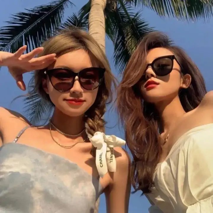 天后小助理封面