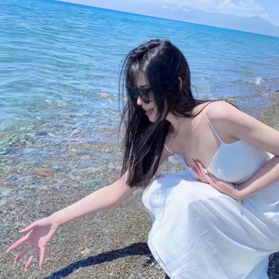 兰黛夫人封面